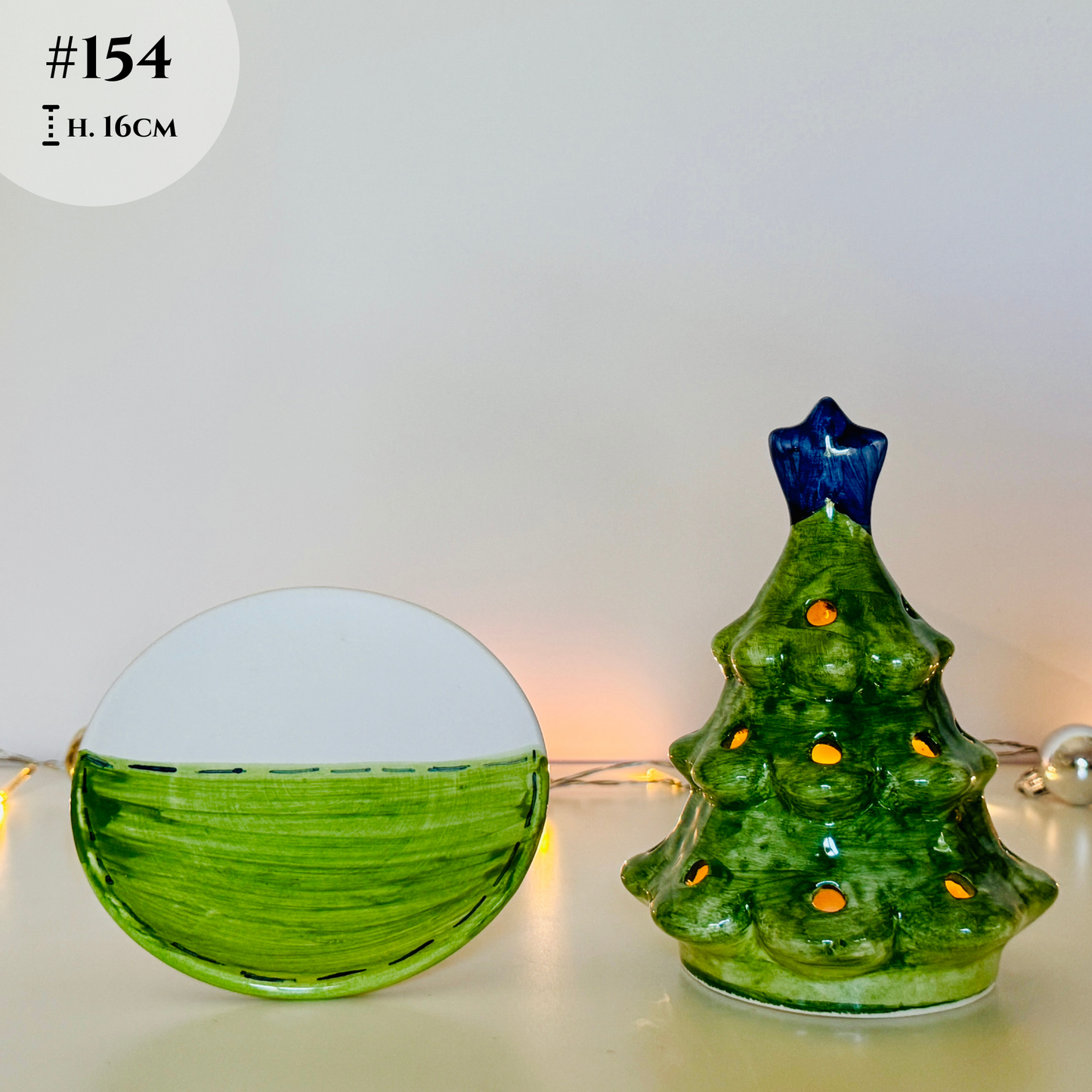 Weihnachtlicher Teelichthalter Weihnachtsdeko aus Keramik handgemacht