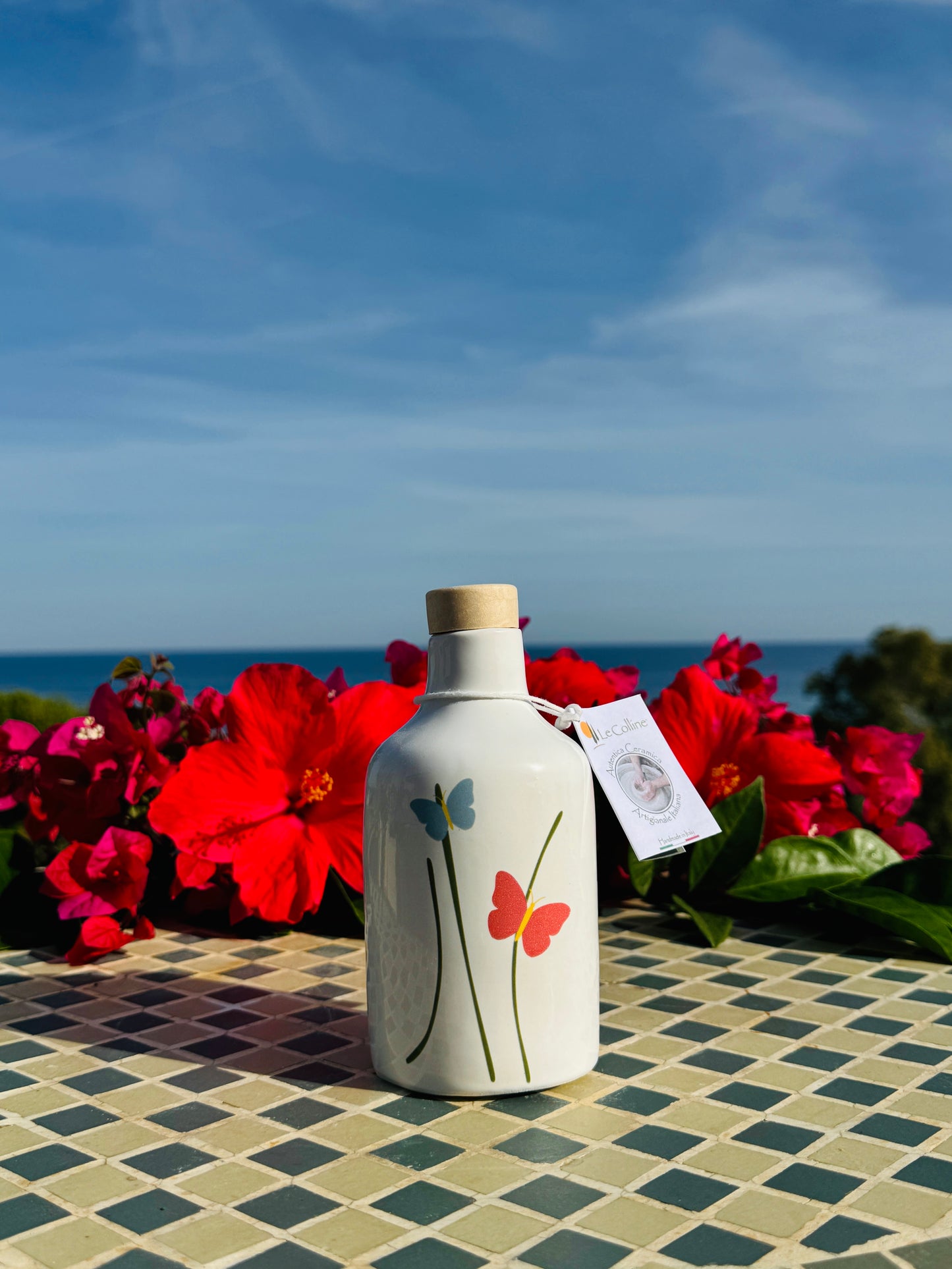 Ceramic bottle oil jug oil bottle oil dispenser 250ml for olive oil and vinegar handmade in Italy