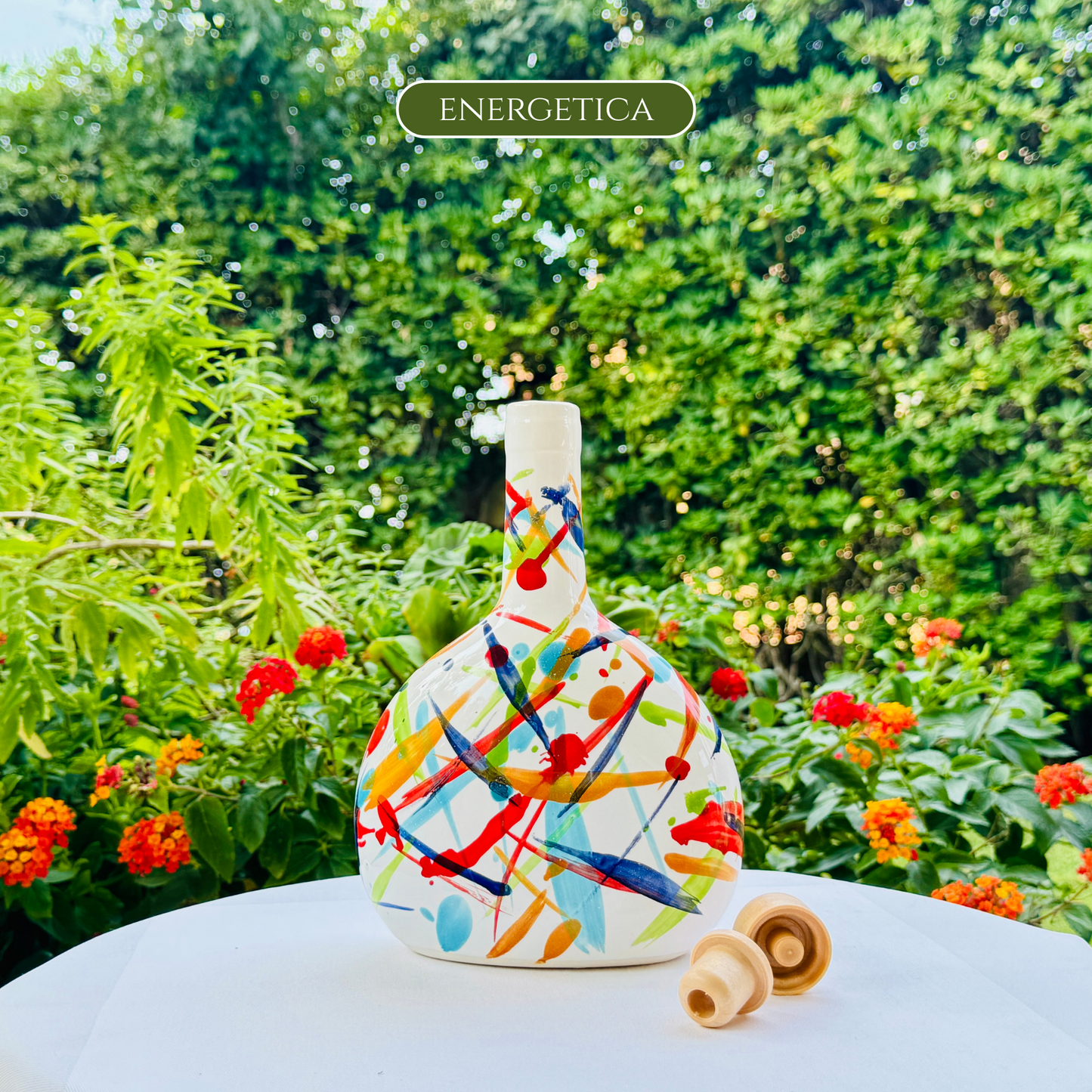 Distributore di olio in bottiglia di ceramica colorata "Vivace" per olio d'oliva fatto a mano in Italia