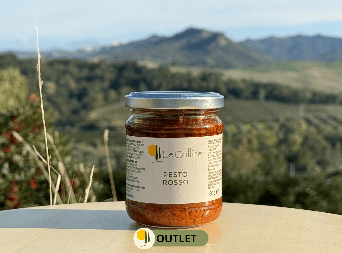 Rotes Pesto mit Basilikum und getrockneten Tomaten 180g - Outlet (MHD)