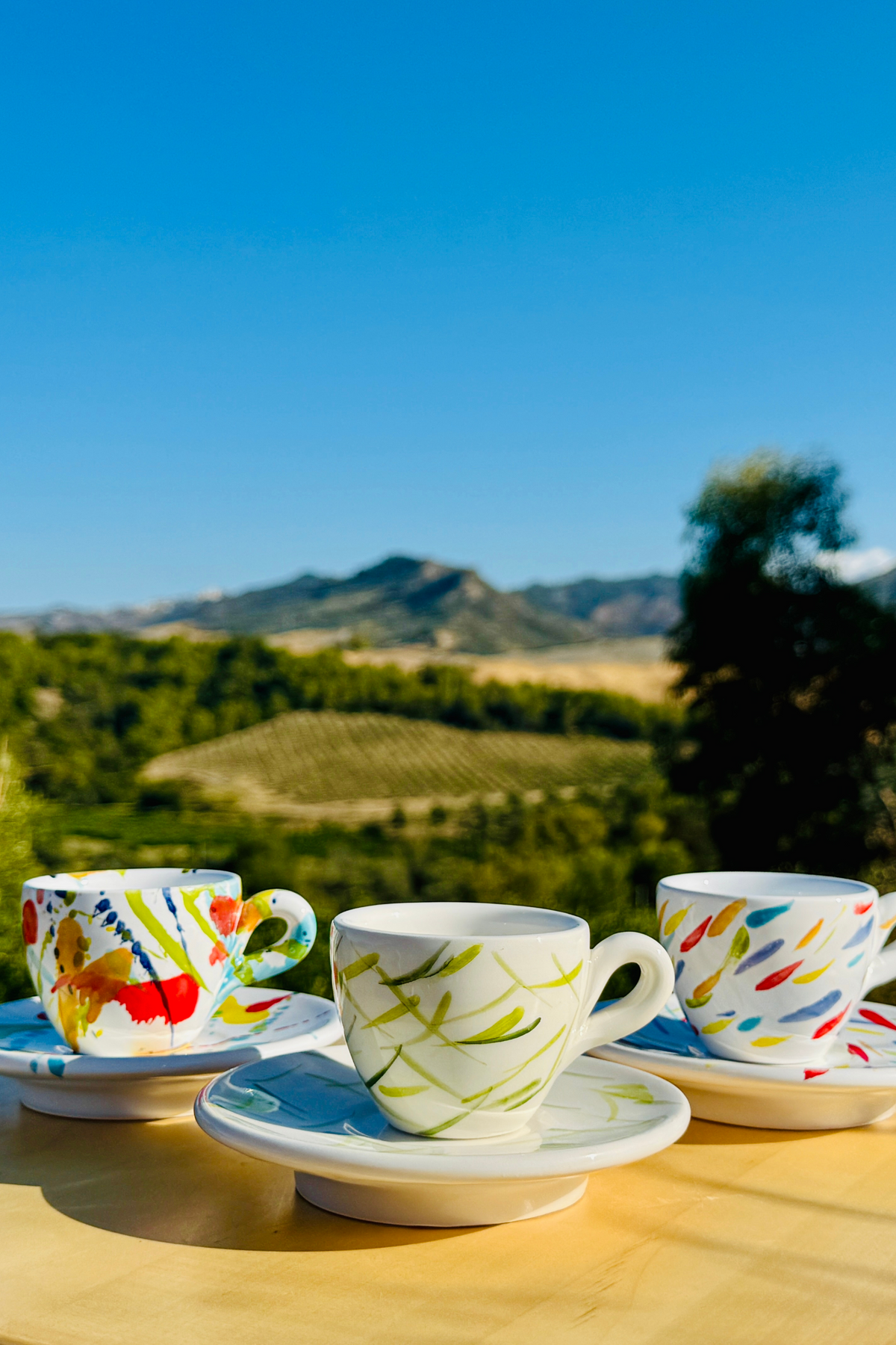Bunte Espressotassen kleine Kaffee Tassen handgemacht in Italien – Le Colline