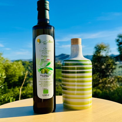 Set Olio di Oliva biologico & Oliera di ceramica con linee verdi fatta a mano in Italia