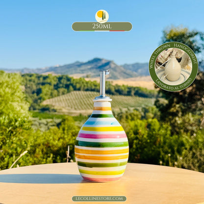 Getöpferte Keramikflasche Ölspender für Olivenöl aus Italien