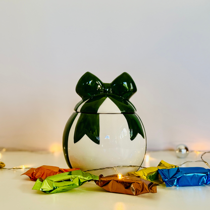 Geschenkset Nougat Mix 180g in handgemachter weihnachtlichen Keramik-Dose