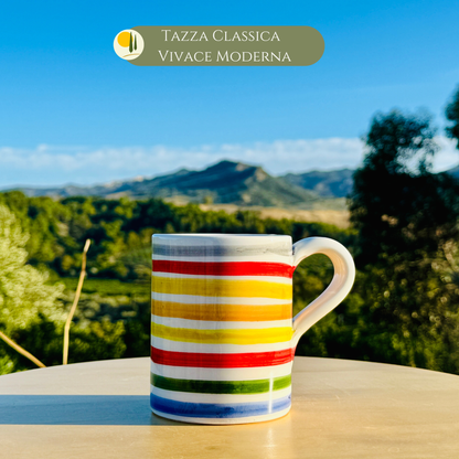 Handbemalte Keramik Tasse "Vivace Moderna" mit bunt leuchtenden horizontalen Streifen. Ideale Kaffeetasse für ein modernes, italienisches Design.
