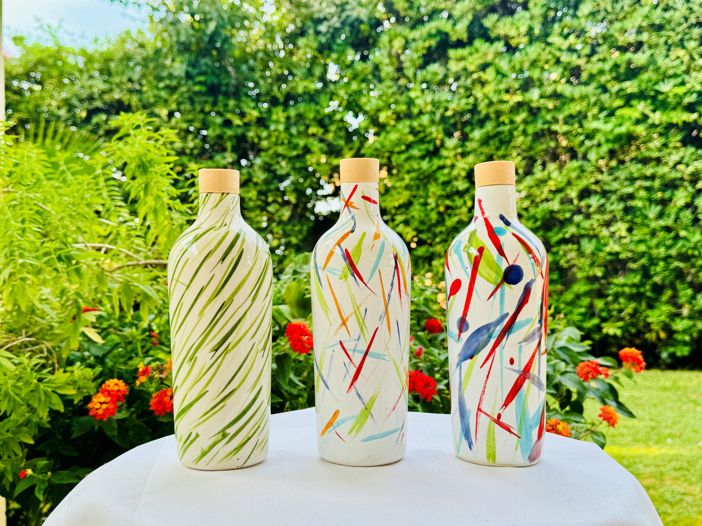 Elegante Keramikflasche Ölspender für Olivenöl 500ml handgemacht in Italien