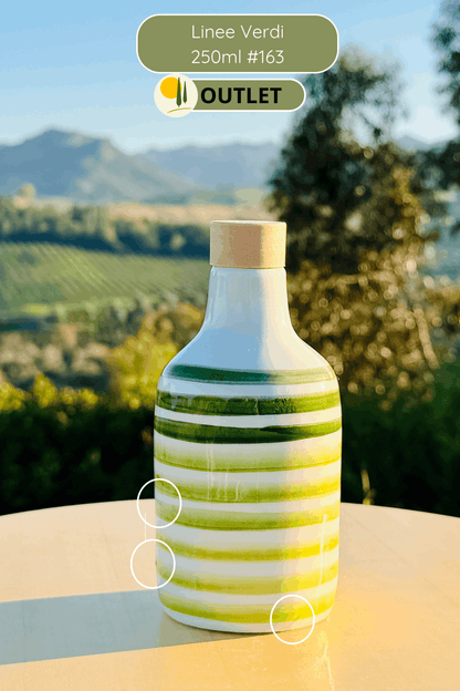 OUTLET - B-WARE Keramikflasche Ölspender mit grünen Linien für Olivenöl handgemacht in Italien