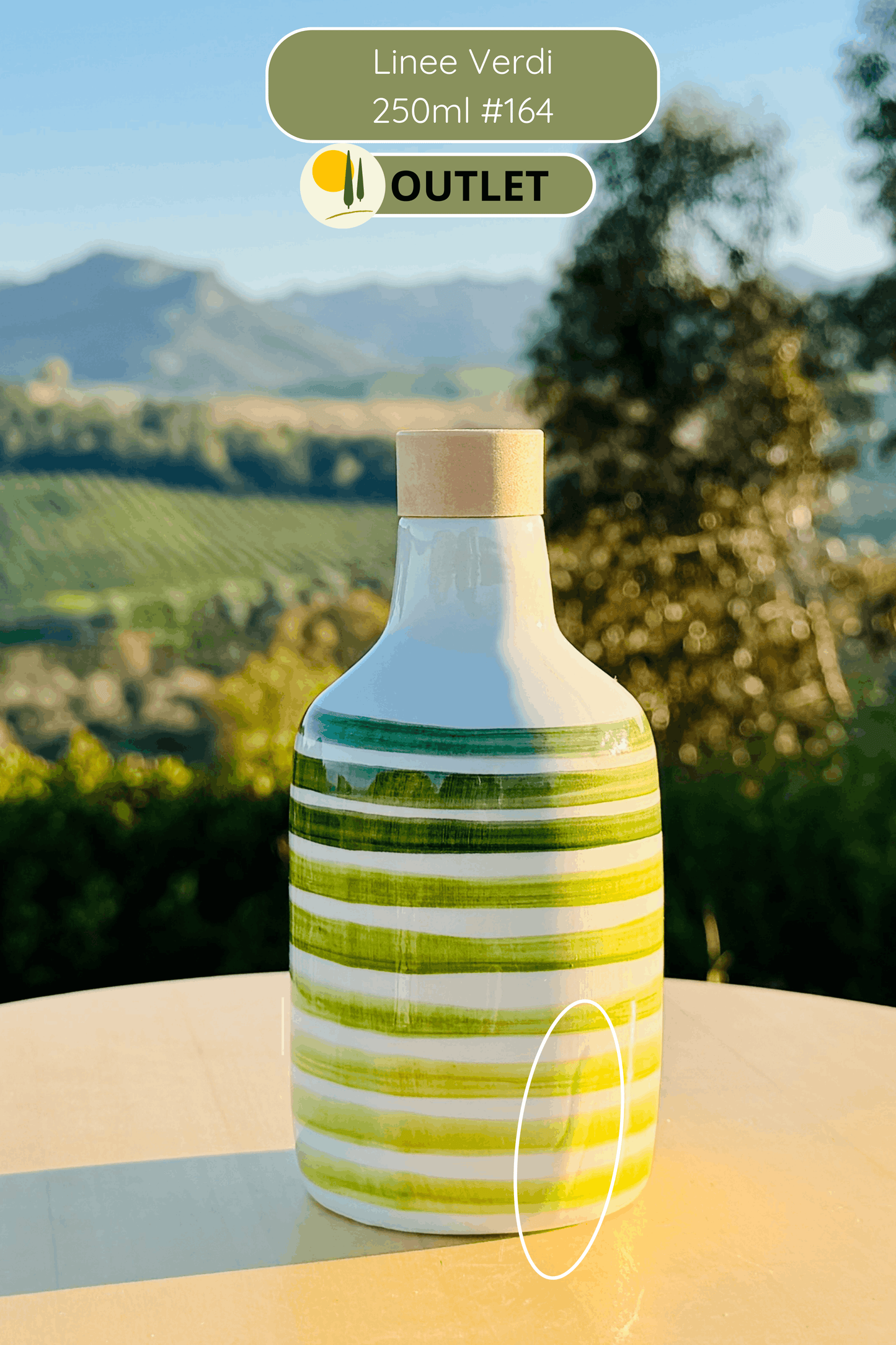 OUTLET - B-WARE Keramikflasche Ölspender mit grünen Linien für Olivenöl handgemacht in Italien