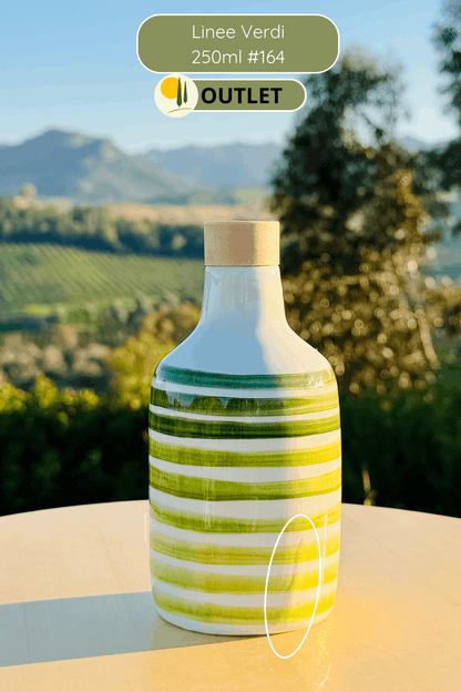 OUTLET - B-WARE Keramikflasche Ölspender mit grünen Linien für Olivenöl handgemacht in Italien