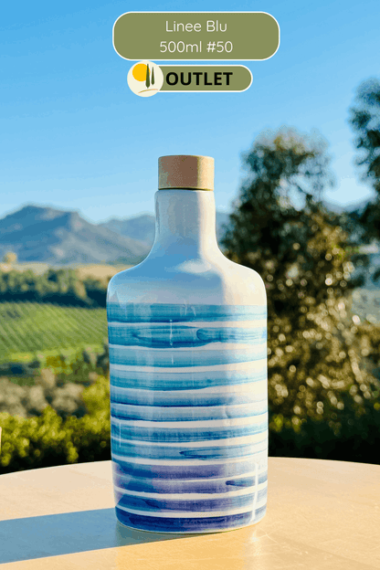 OUTLET - B-WARE Keramikflasche Ölspender mit blauen Linien für Olivenöl handgemacht in Italien